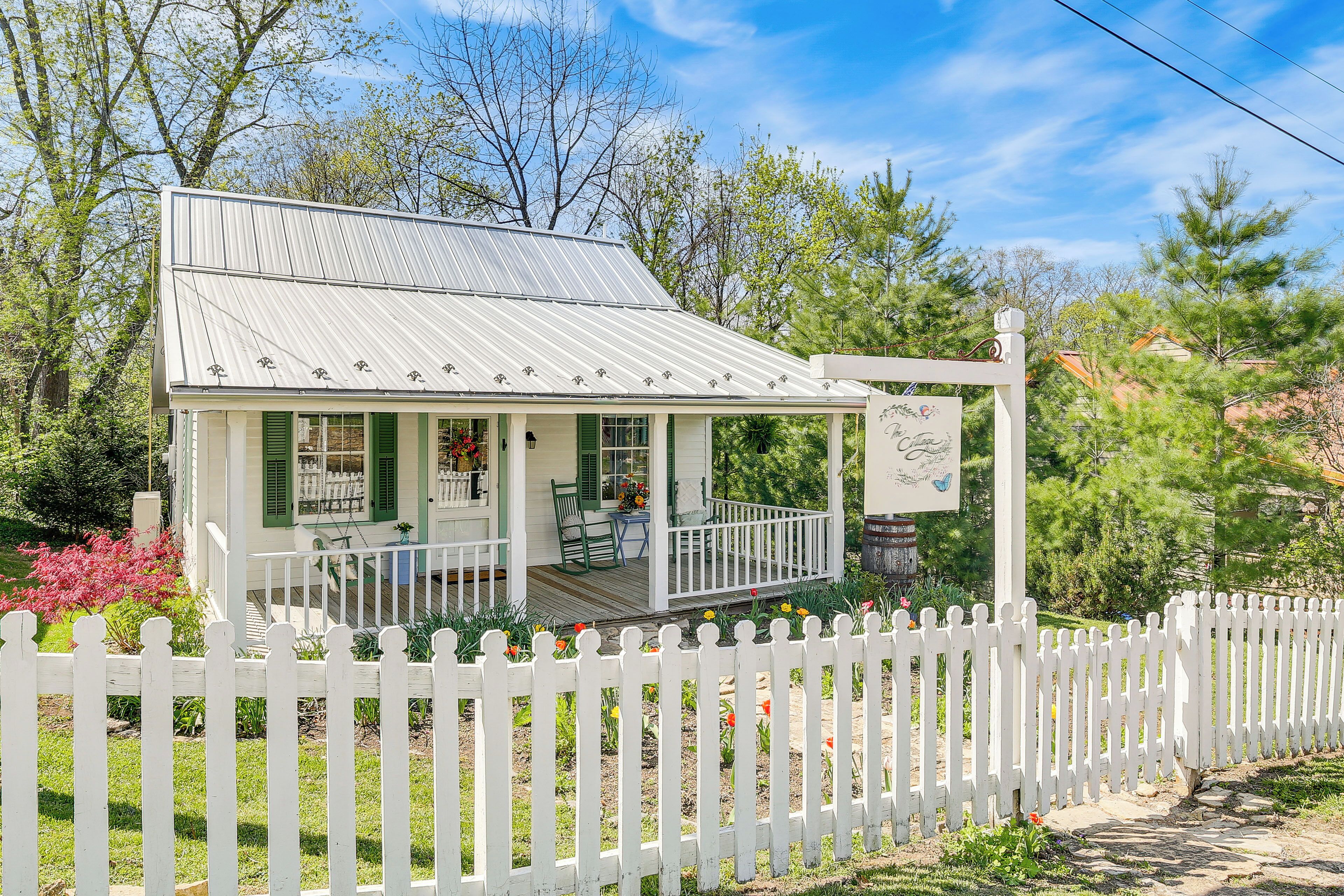 Apartment (0 Bedroom) | Front of property