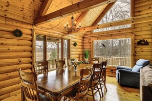 House (4 Bedrooms) | Interior - Group Fun on Tittabawassee River! Large Log Cabin (Beaverton)