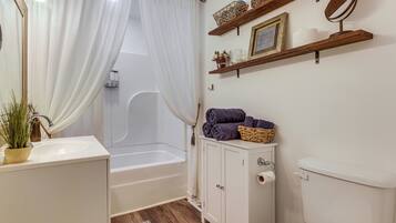 Hus (2 Bedrooms) | Innvendig