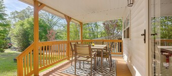Fun w/ Family! West Blocton Home w/ Games & Grill