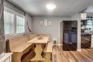 House (2 Bedrooms) | Interior - Fun w/ Family! West Blocton Home w/ Games & Grill (West Blocton)