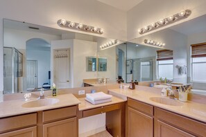 House (4 Bedrooms) | Interior - Family Home Near Downtown Tampa w/ Community Pool! (Riverview)