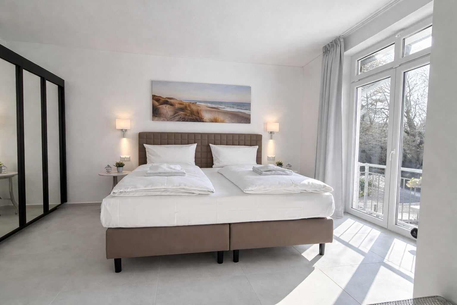 Luxury Condo, Garden View