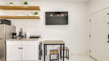 Apartment (0 Bedroom) | Interior