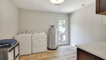 Talo (3 Bedrooms) | Sisätilat