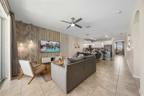 Smart TV, ping pong - 3BR Condo·Sleeps 12·Free Waterpark·Near Disney (Davenport)