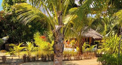 Les Bungalows Dicilaba, l'élégance simple d'un séjour les pieds dans l'eau.