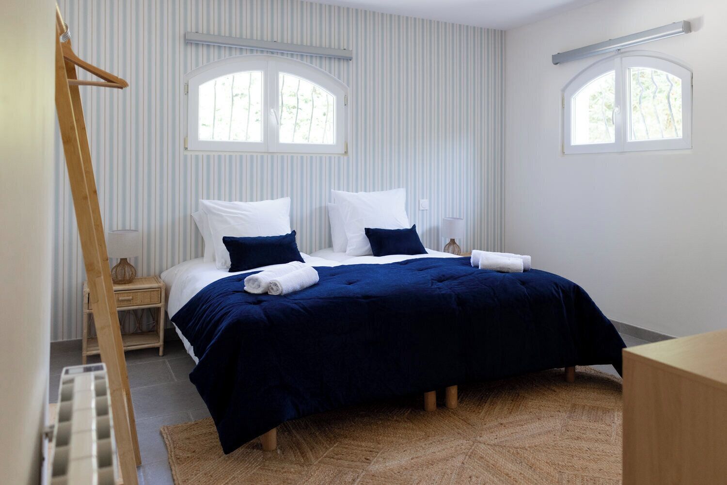 7 bedrooms, desk, iron/ironing board, free WiFi