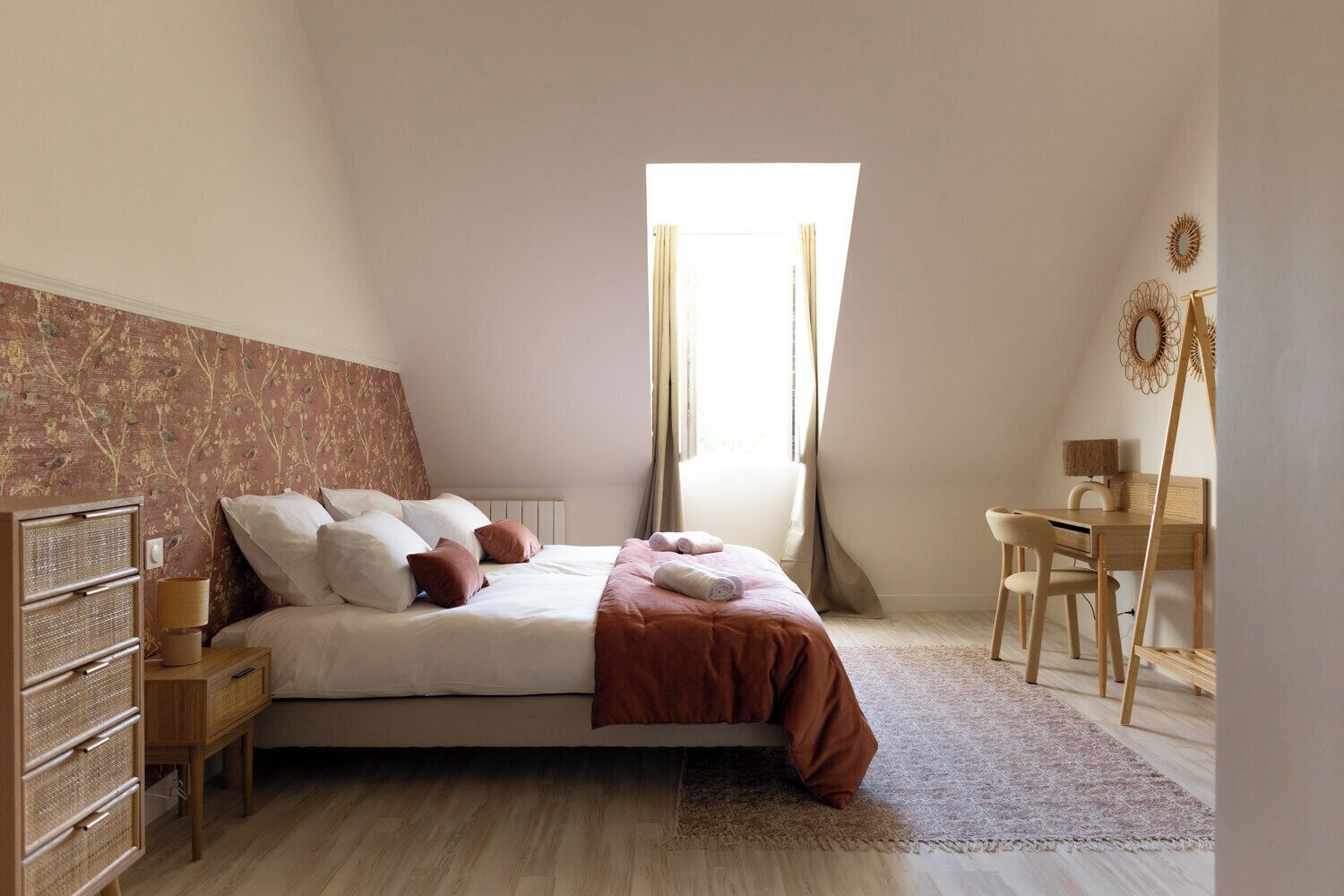 7 chambres, bureau, fer et planche à repasser, Wi-Fi gratuit