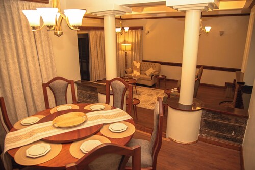 5-Bedroom Villa Facing Mt.Kenya