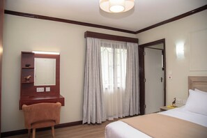 Villa, Mountain View - 5-Bedroom Villa Facing Mt.Kenya (Nyeri)