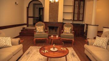 Villa, Mountain View | Living area