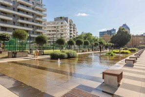 Property grounds - Modern Apartment with Balcony | Parking | Close to EXPO XXI (Warszawa)