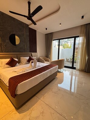 Room - Kaveri Pool Pavilion (kollam)