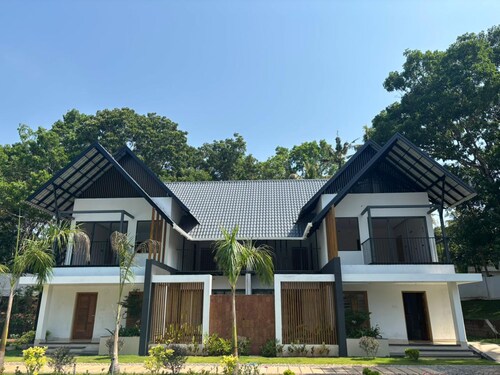 Kaveri Pool Pavilion