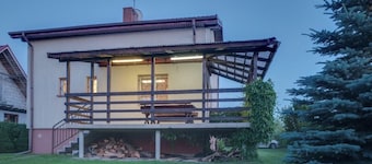 Quiet vacation home by the lake in Masuria
