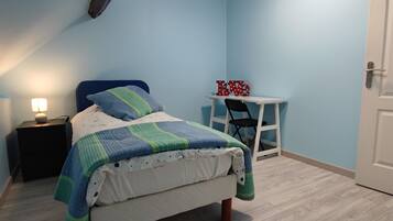 3 Schlafzimmer, Bügeleisen/Bügelbrett, Internetzugang, Bettwäsche