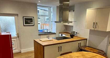 Great Value Cosy House in Lancashire, Prime Spot