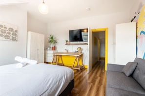 3 Schlafzimmer, Bügeleisen/Bügelbrett, WLAN, Bettwäsche