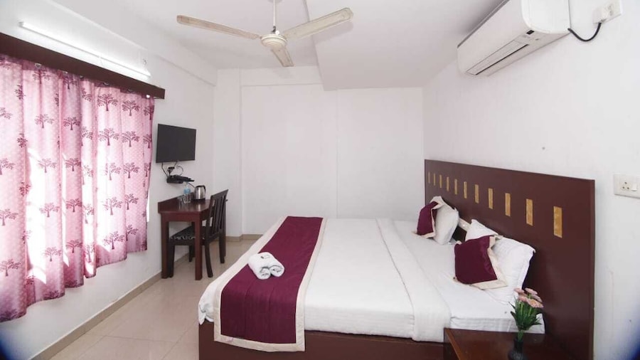 Metro Cochin Business Hotel