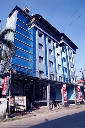 Metro Cochin Business Hotel