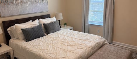3 bedrooms, iron/ironing board, free WiFi, bed sheets