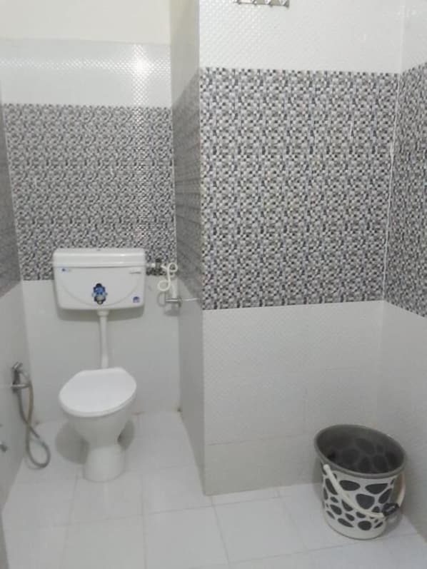 Standard-Einzelzimmer | Badezimmer