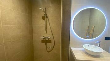 Appartement, 1 chambre, vue port | Salle de bain