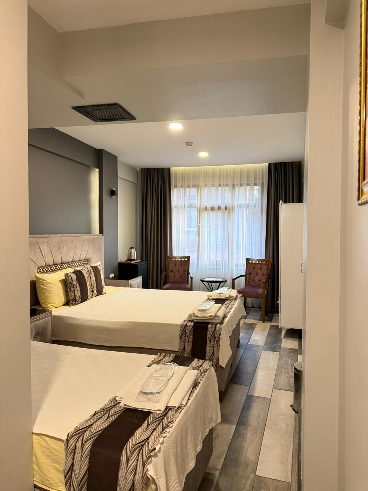 Deluxe Double Room, City View