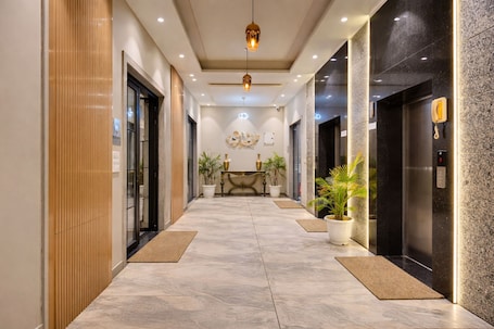 Lobby. Hotel GKB Marvel