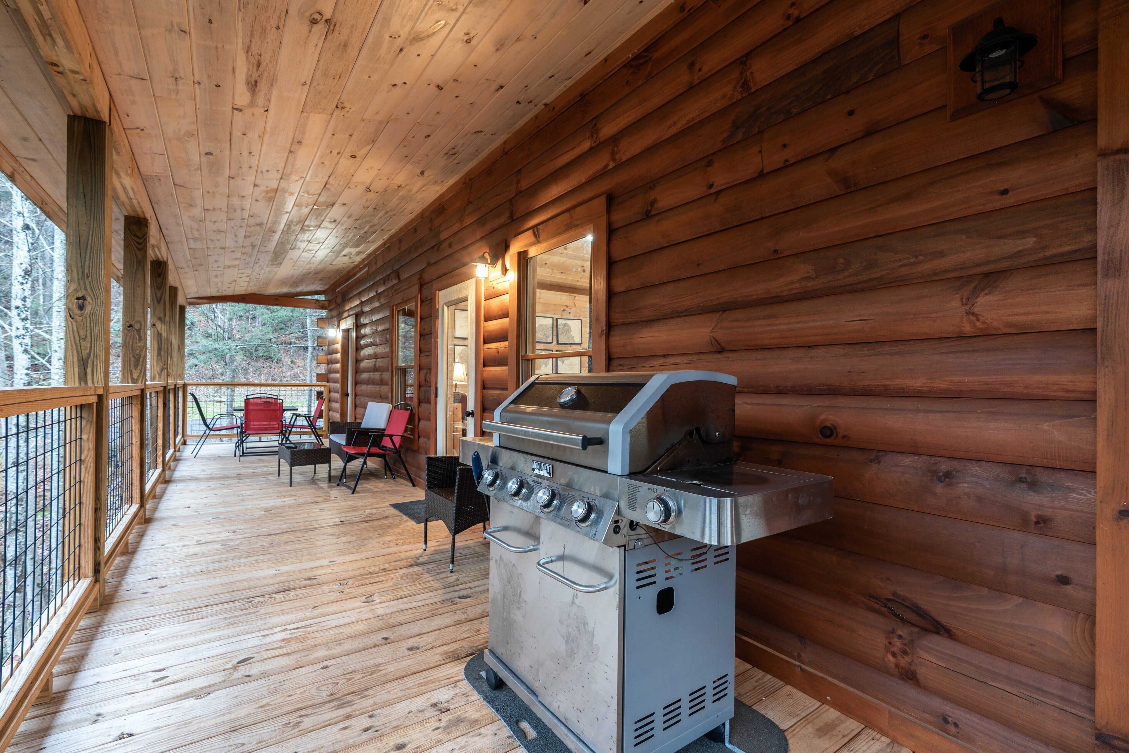 Cabin, 4 Bedrooms | Outdoor dining