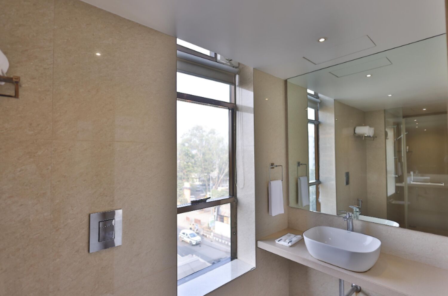 Quarto casal luxo, vista para a cidade | Banheiro