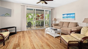 TV, books - Nihilani 08A By Parrish Kauai - Great Family Space (Princeville)