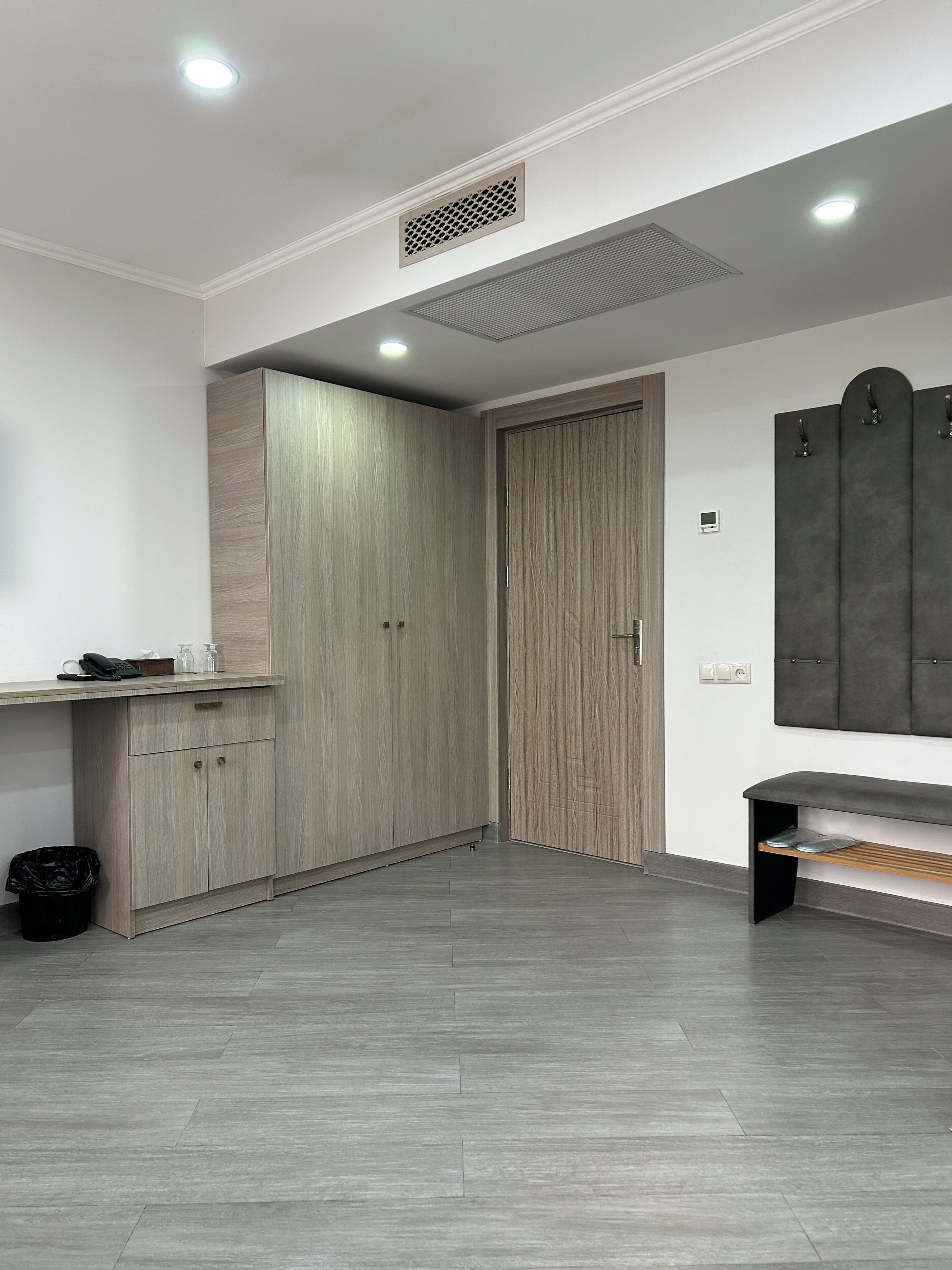 Double Room, Garden View | Interior