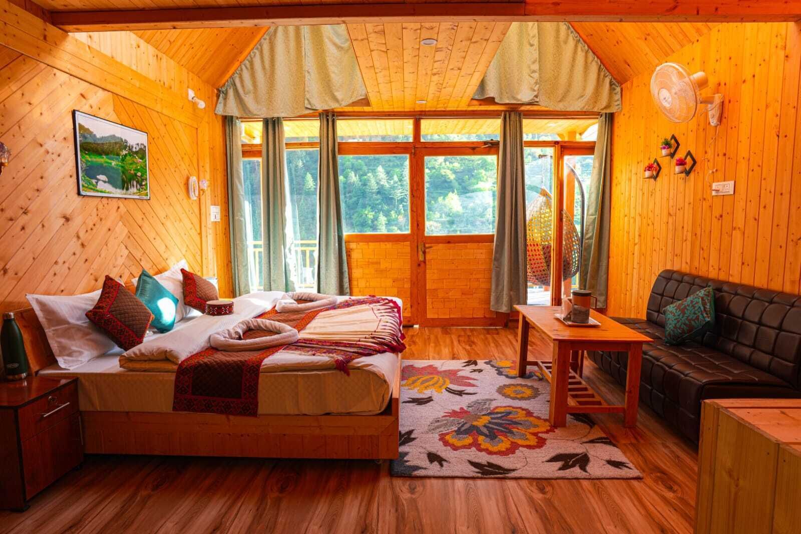 Lyxsvit - utsikt mot bergen