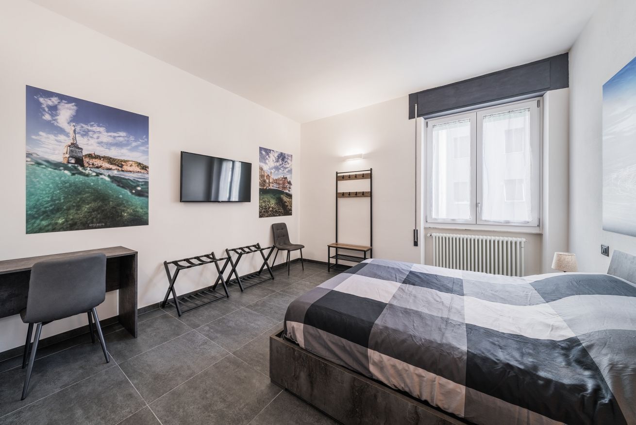3 camere