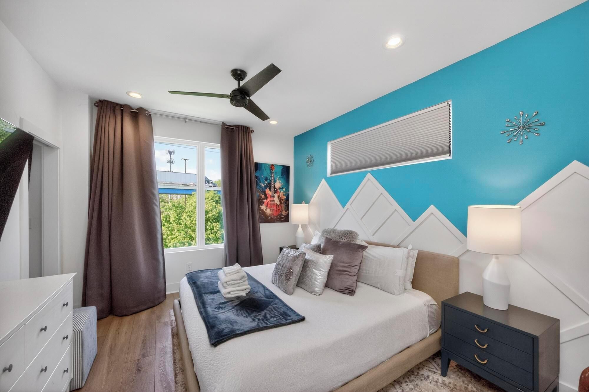 4 habitaciones, internet y ropa de cama 