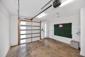 Interior - Nashville Rooftop Retreat | Your Music City Escape Awaits (Nashville)