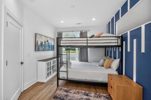 4 Schlafzimmer, Internetzugang, Bettwäsche