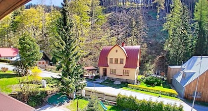 Stunning private villa for 15 guests with WIFI, private pool, TV, terrace and pets allowed