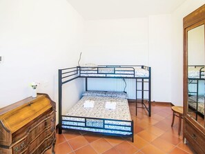 2 bedrooms, free WiFi