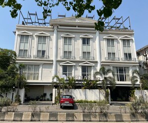 Exterior - Median Inn (Nagpur)