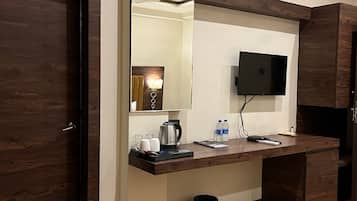 Deluxe Double Room | Interior