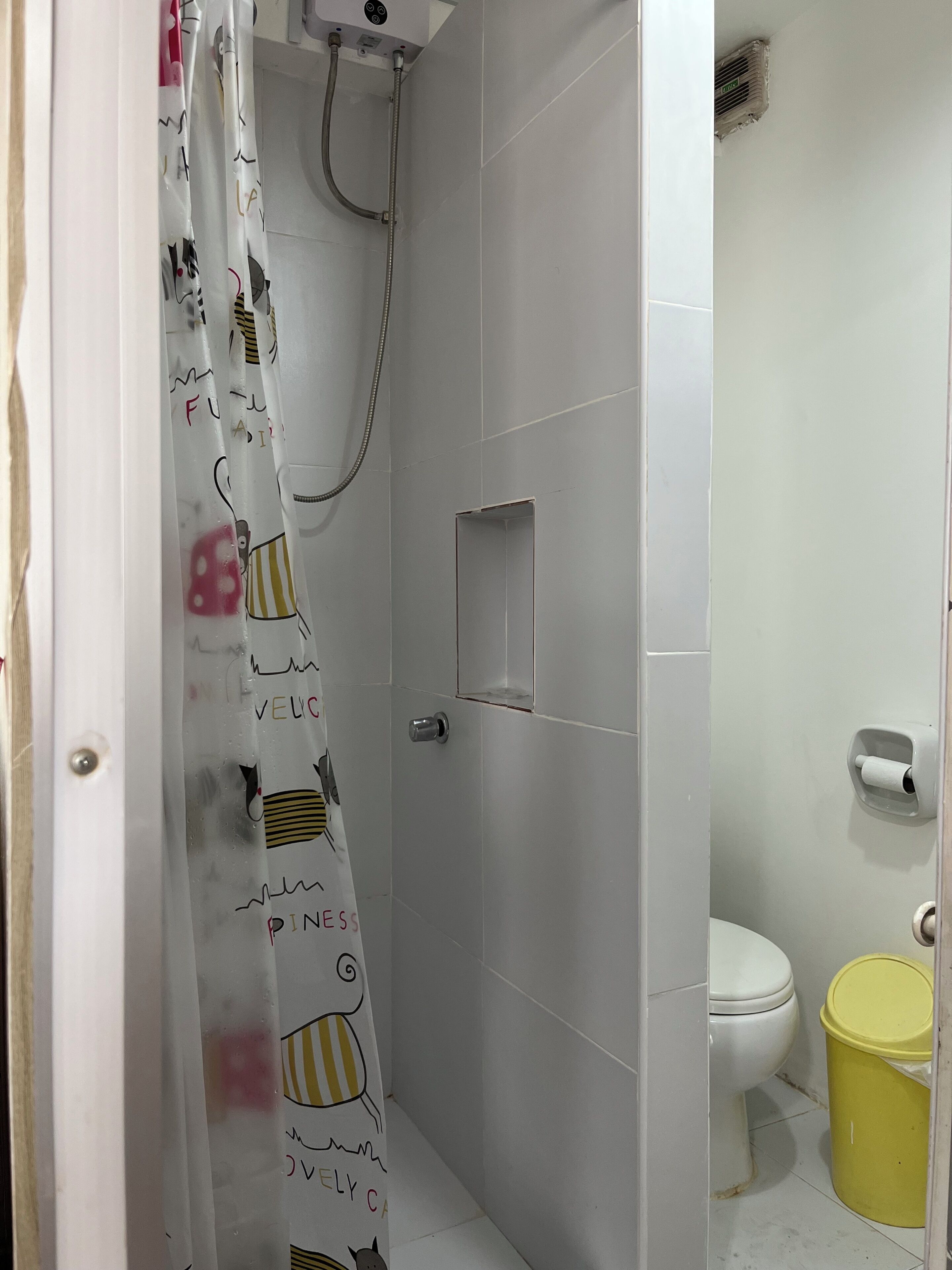 Towels, soap, toilet paper