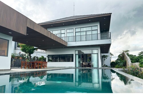 Nghỉ Dưỡng Xanh Tại Phòng Deluxe Garden Room - BB House