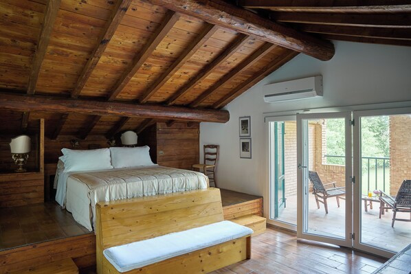 3 bedrooms, iron/ironing board, Internet, bed sheets