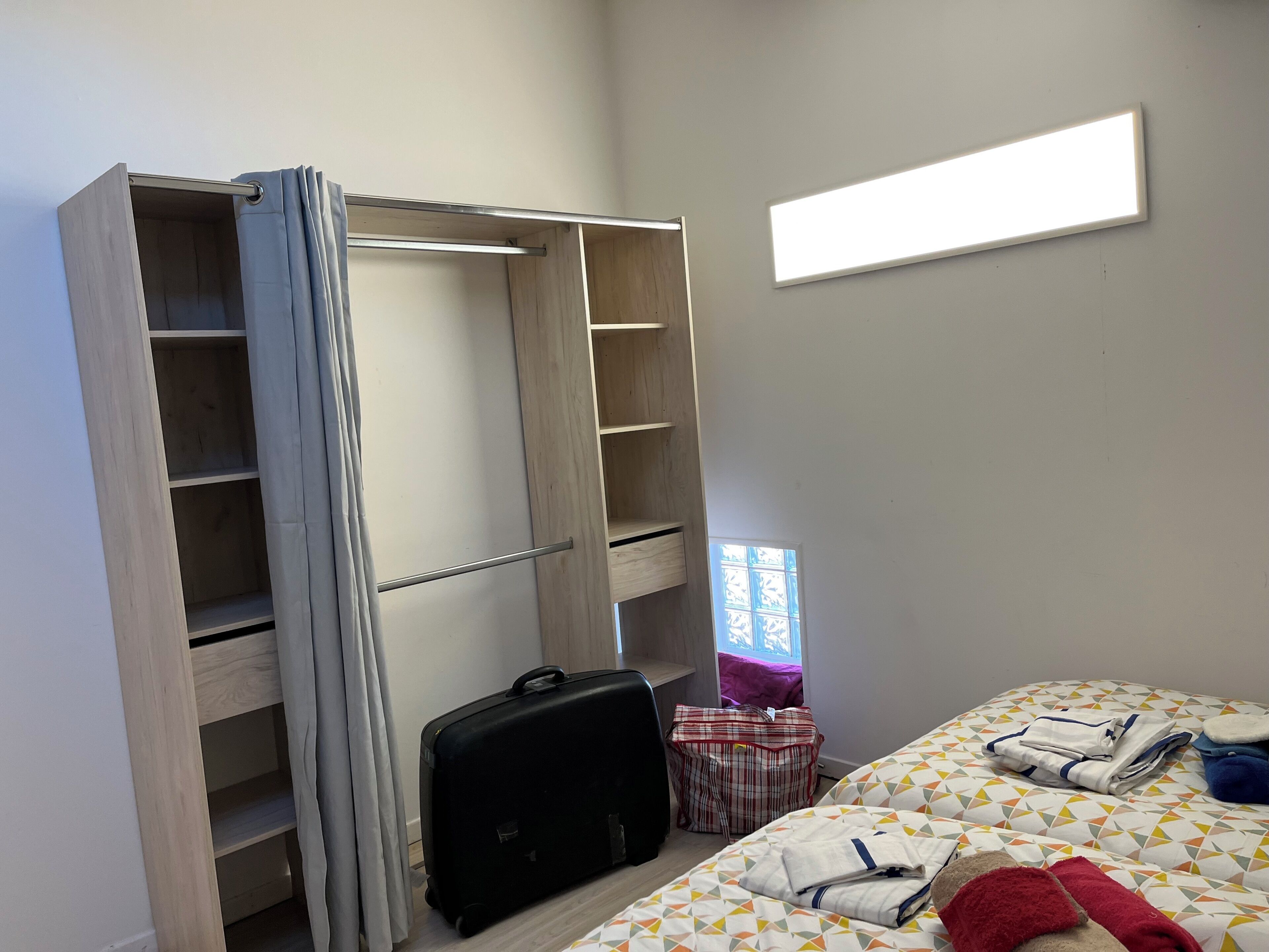 7 bedrooms, iron/ironing board, WiFi