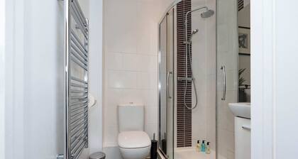 Desirable one bedroom apartment