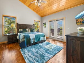 Studio (5 Bedrooms) | Tiện nghi, dịch vụ nơi lưu trú