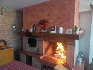 Interior - Travel to San Marino - Relaxation and comfort in the world's oldest republic (Borgo Maggiore)